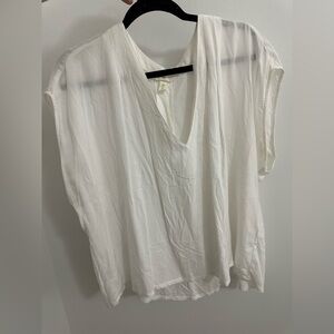 H&M Cream Sleeveless Relaxed Blouse